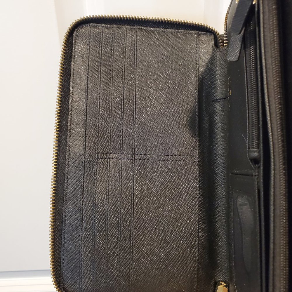 Kate Spade black large wallet. NWOT. - Picture 7 of 8